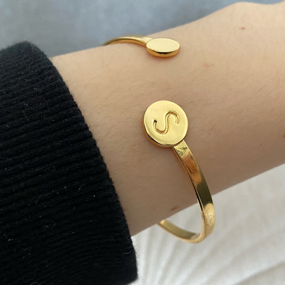 Gorjana Monogram Disc Cuff in "S"